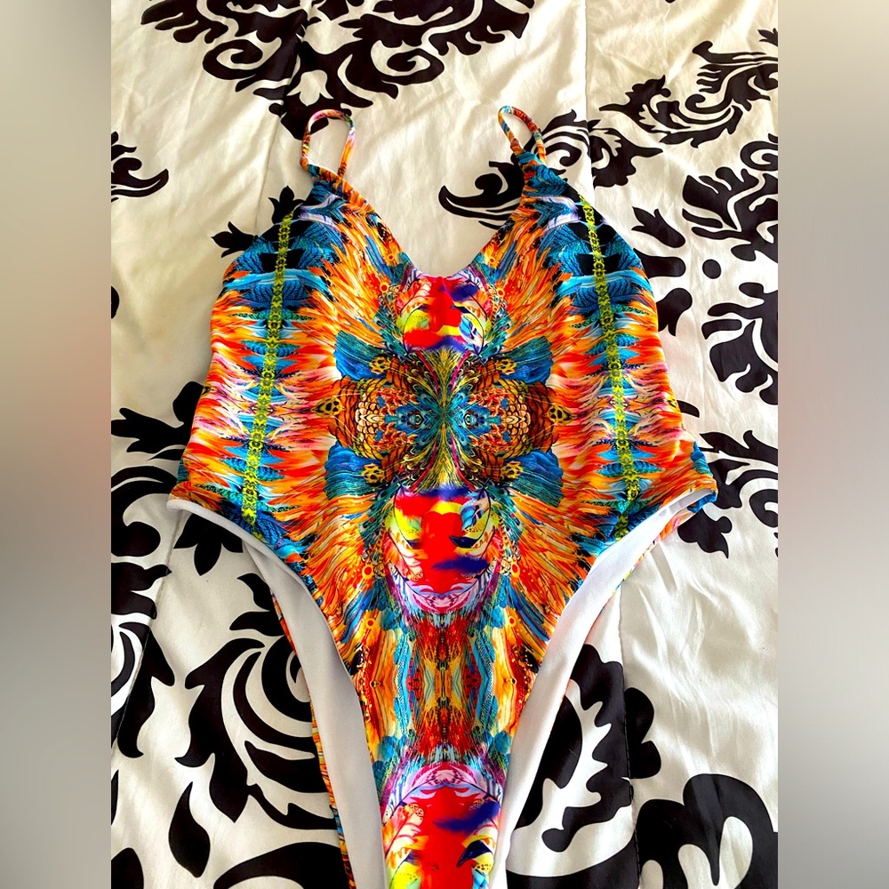 Bathing suit